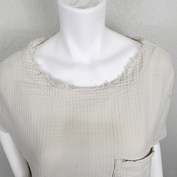 We The Free Oversized Raw Hem Beige Top Size Small - Picture 14 of 16